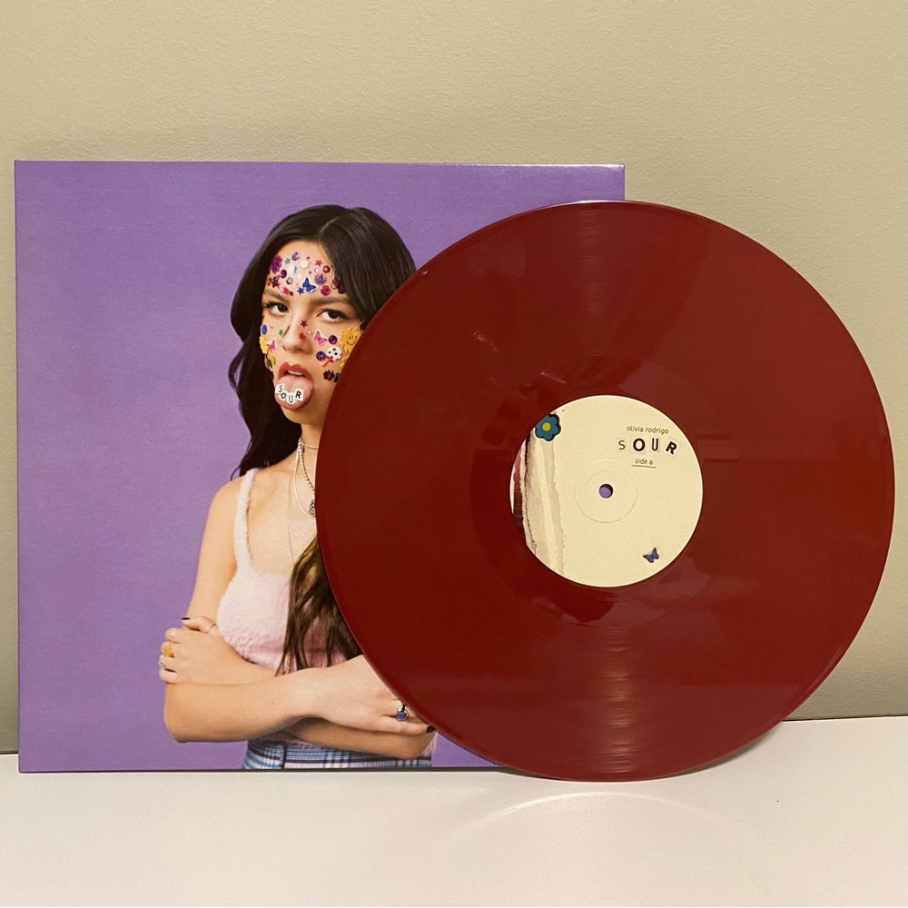 Olivia Rodrigo SOUR Urban Outfitters Exclusive Fruit Punch Vinyl